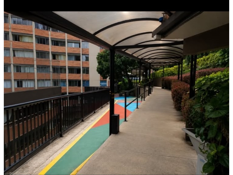 EN VENTA APARTAMENTO EN ROBLEDO - LA POLA — foto 4