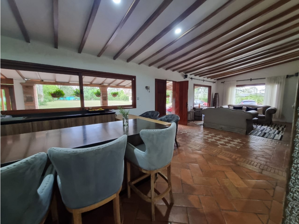 CASA EN VENTA EN LLANOGRANDE