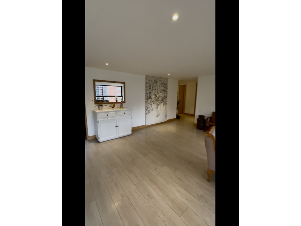 VENTA DE HERMOSO APARTAMENTO EN EL POBLADO, LOMA LOS BALSOS — foto 5