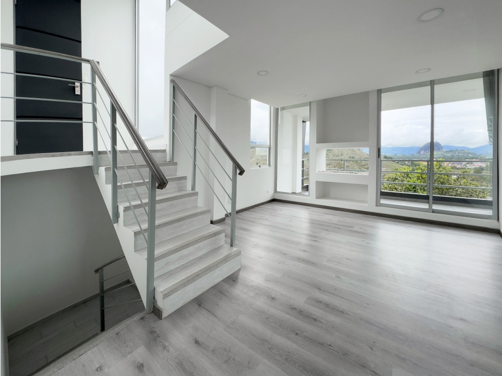 VENTA CASA UNIFAMILIAR Área 112m2, Guatapé (Antiq) - 5