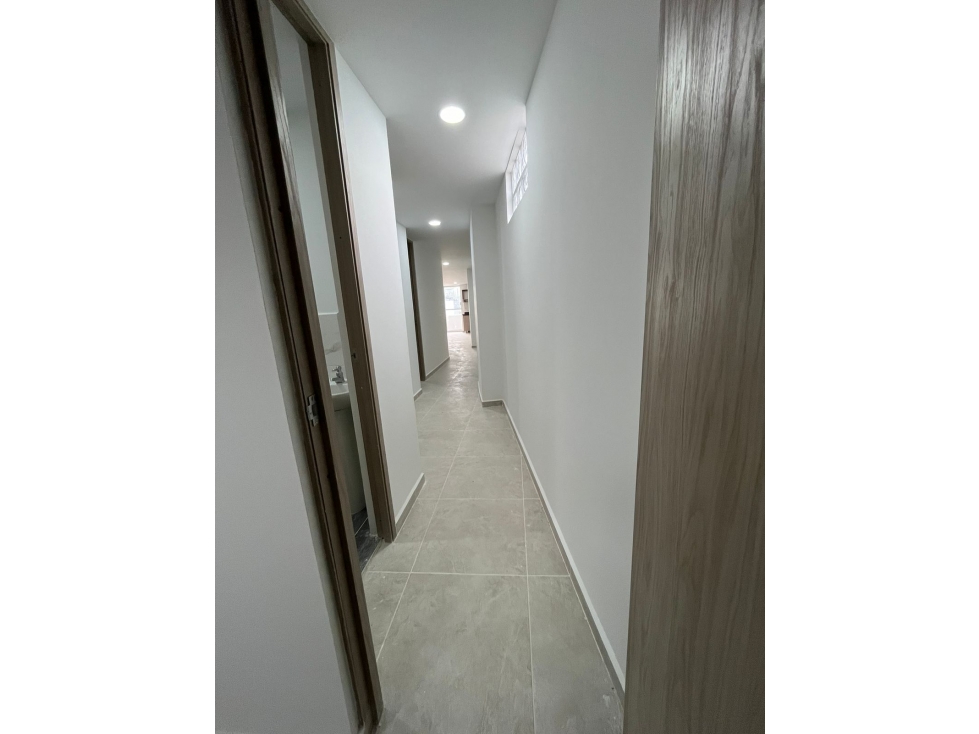 APARTAMENTO EN ARRIENDO EDIFICIO PH SABANETA NUEVO — foto 5