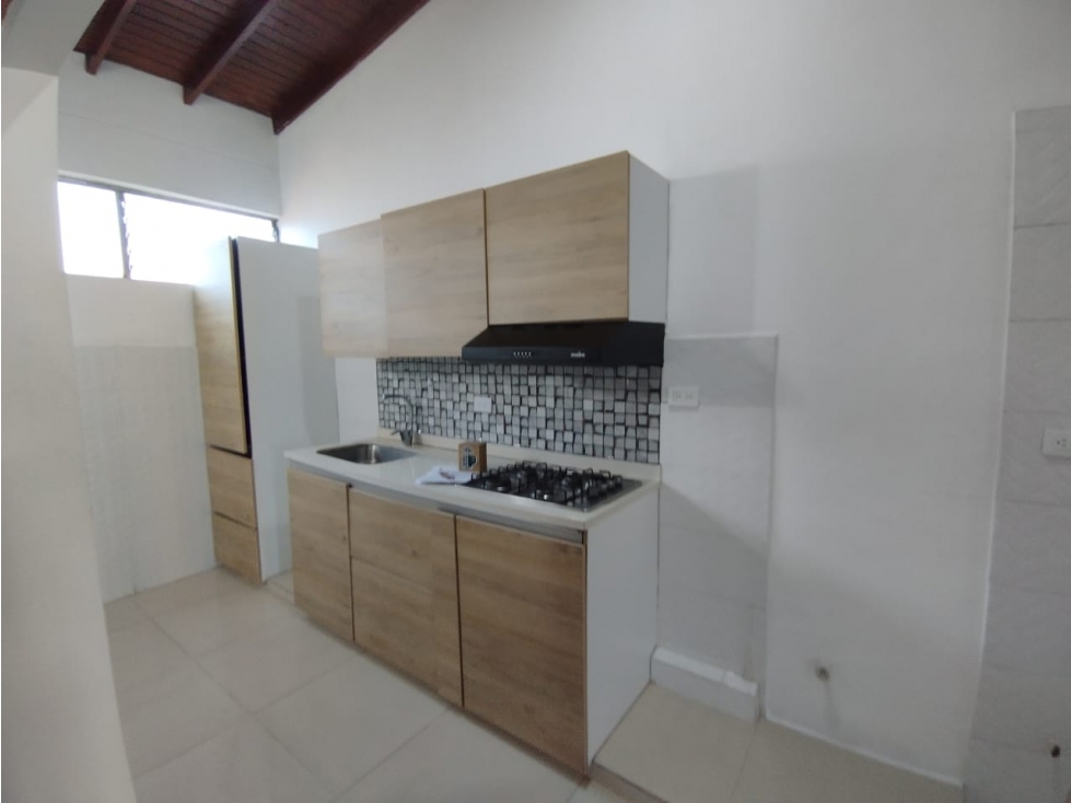 VENDO APARTAMENTO POR ESCALAS EN PLICARICA MEDELLIN — foto 3