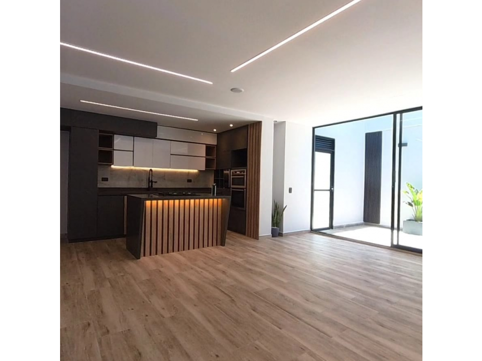 VENDE HERMOSA CASA PARA ESTRENAR EN RIO NEGRO