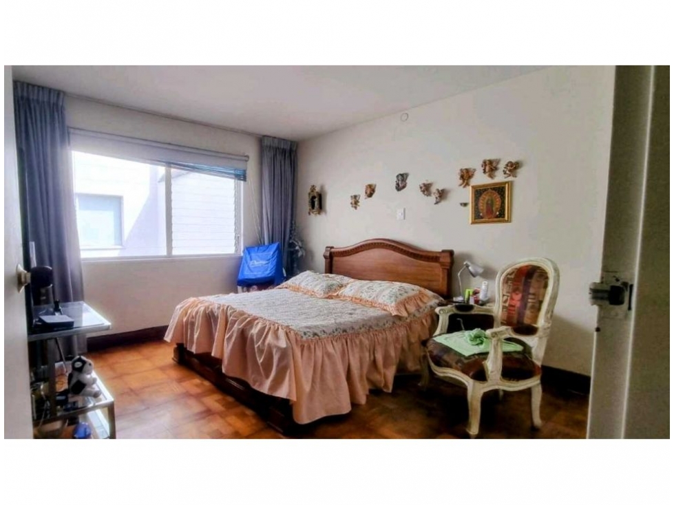 APARTAMENTO EN EL CORAZON DE LAURELES — foto 3