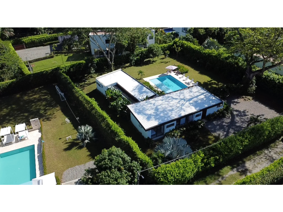 SE VENDE ESPECTACULAR CASA CAMPESTRE EN SOPETRAN VIA SANTA FÉ DE ANT — foto 2