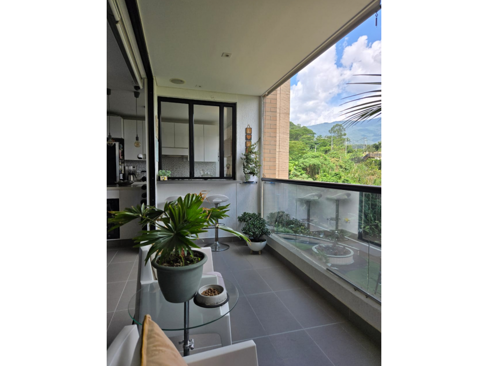 SE VENDE CÓMODO APARTAMENTO EN ENVIGADO - LOMA DE LAS BRUJAS F — foto 2