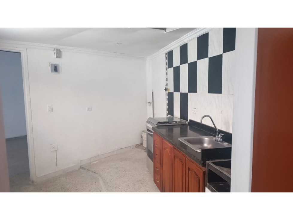 VENTA APARTAMENTO PARA REMODELAR EN PH LA AMERICA - EL DANUBIO — foto 3