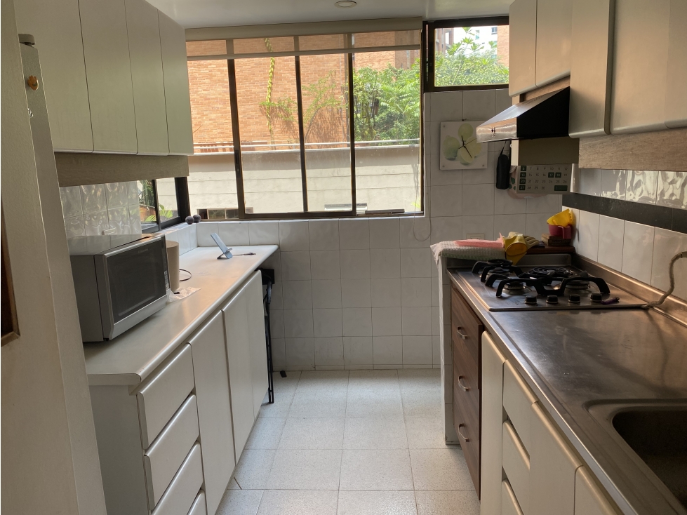 VENTA DE APARTAMENTO EN EL POBLADO - MEDELLIN — foto 4