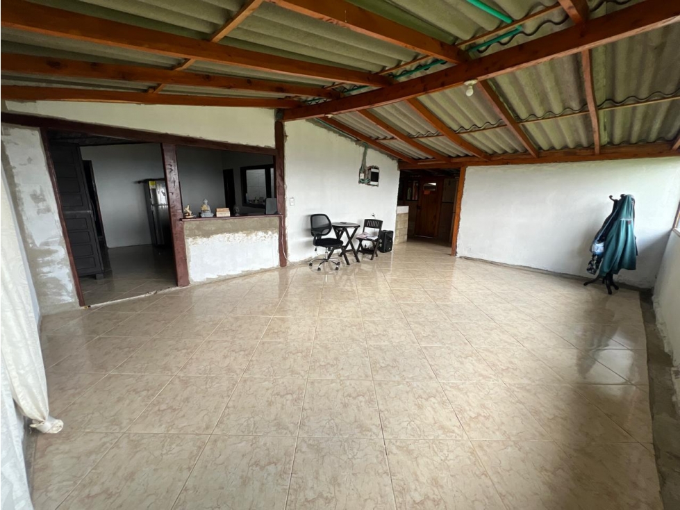 VENTA DE FINCA EN SANTA ELENA - ANTIOQUIA