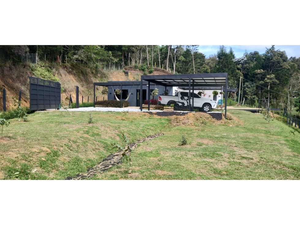 SE VENDE CASA CAMPESTRE EN GUARNE A 5 MINUTOS DEL LA AUTOPISTA - 3