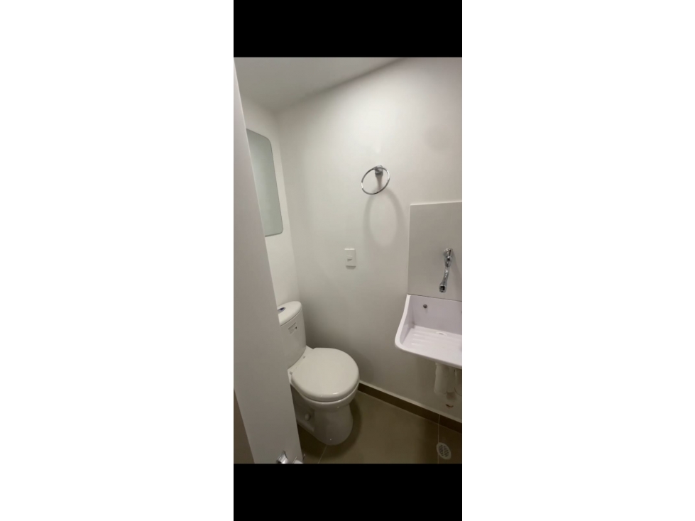 APARTAMENTO LOMA DE LOS BERNAL, CIUDAD DEL PARQUE — foto 4