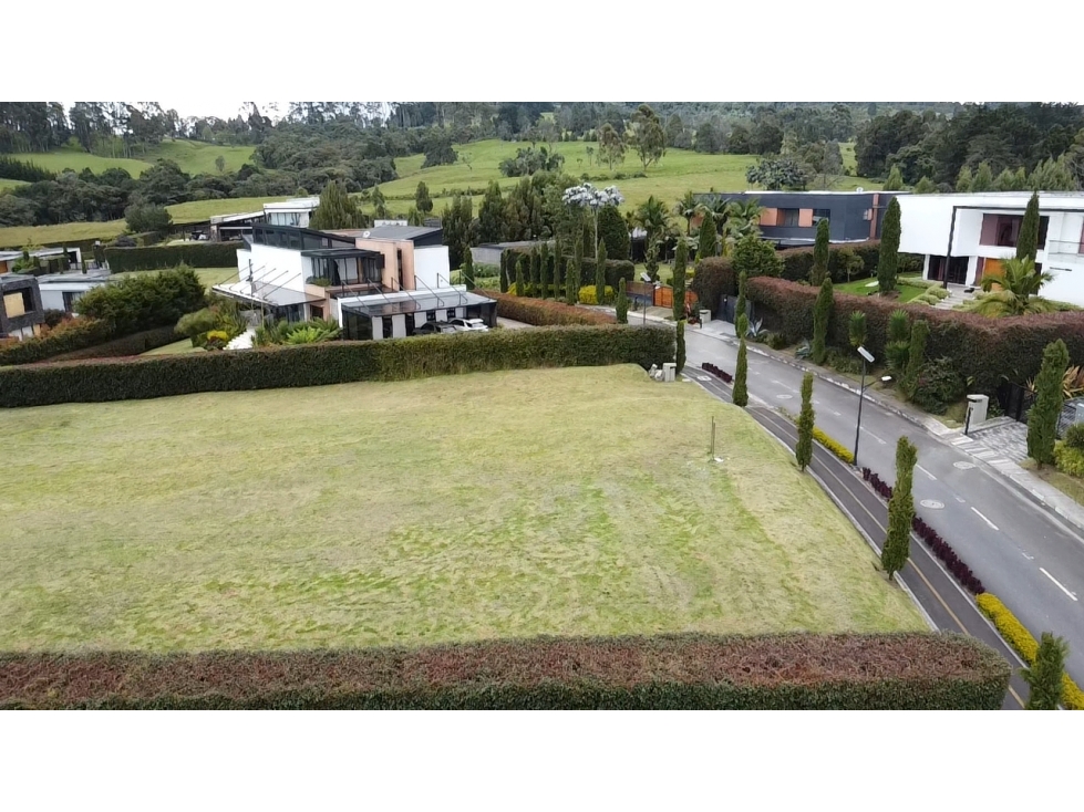 VENTA LOTE ALTO DE LAS PALMAS — foto 3