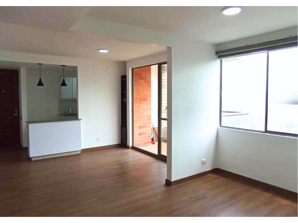 Hermoso apartamento en Alto de las Flores en Envigado — foto 3