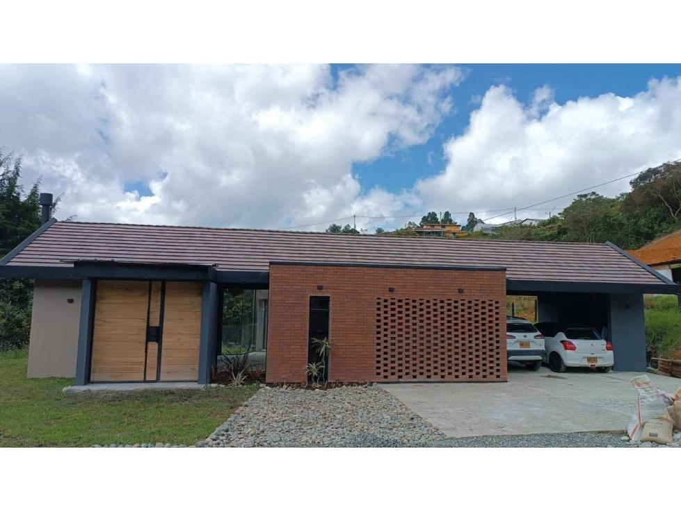 VENTA CASA CAMPESTRE SANTA ELENA - BARRO BLANCO — foto 3