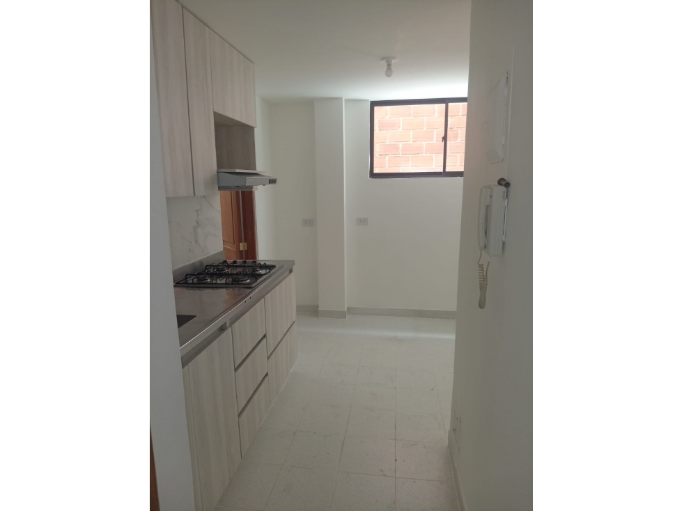 APARTAMENTO EN VENTA ENVIGADO EL PORTAL CON GARAJE EN EDIFICIO PH — foto 6