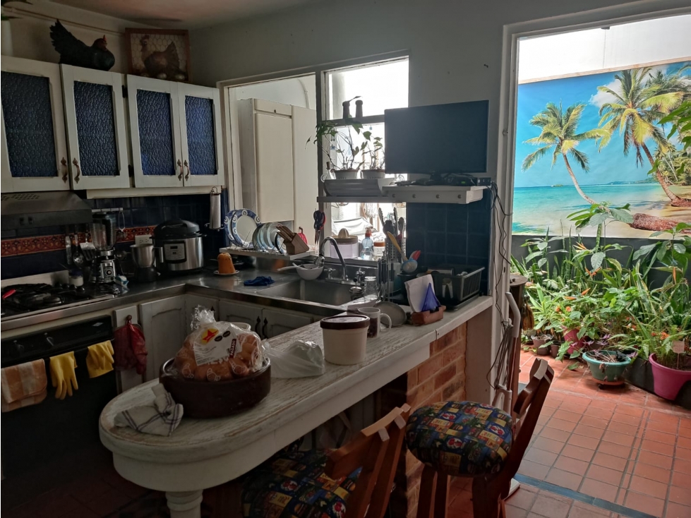 VENDO CASA PRIMER PISO EN LA FLORESTA MEDELLIN — foto 4