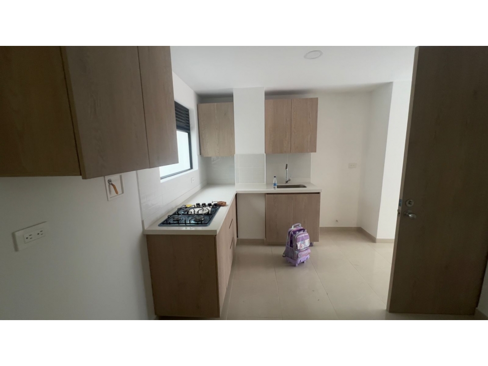 3 APARTAMENTS EN VENTA ITAGUI SAN JOSE PH — foto 2