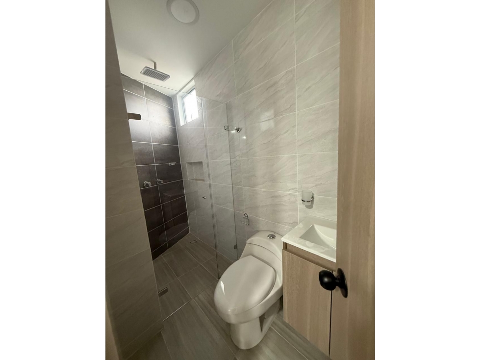 APARTALOFT EN VENTA EN SABANETA SECTOR BOMBAY — foto 4