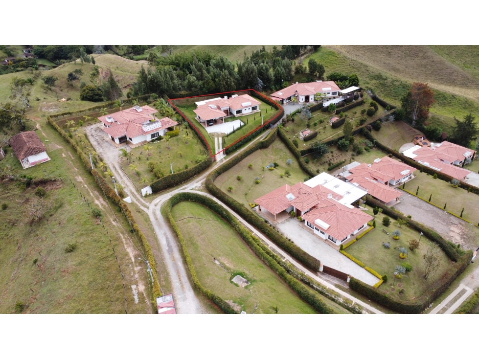 SE VENDE CASA CAMPESTRE CARMEN DE VIBORAL - LA SAMARIA — foto 3