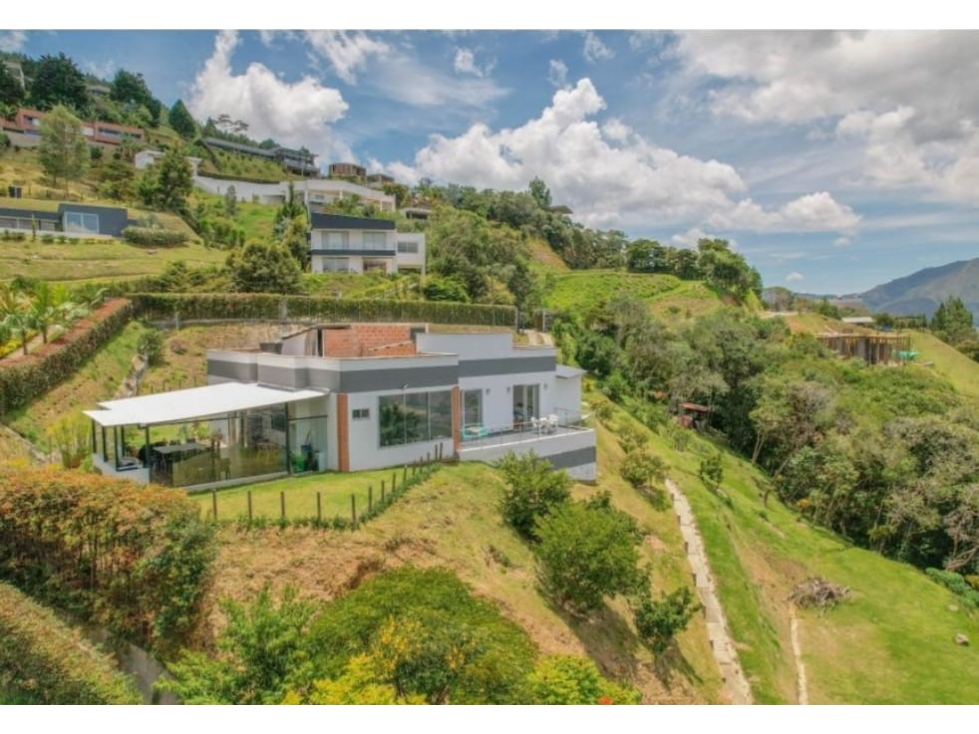 VENTA DE CASA CAMPESTRE EN BELLO, SECTOR NORTE AMERICA. — foto 2