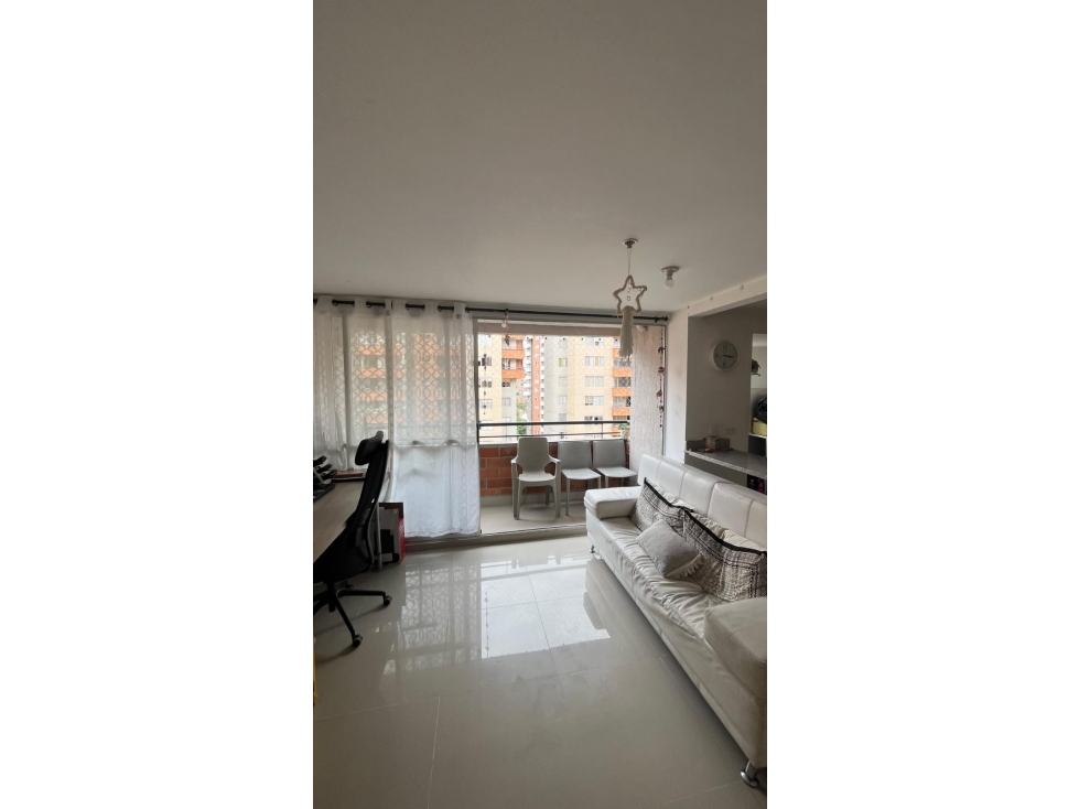 VENTA DE APARTAMENTO EN PUERTO NUEVO CON PARQUEADERO Y UTIL — foto 3