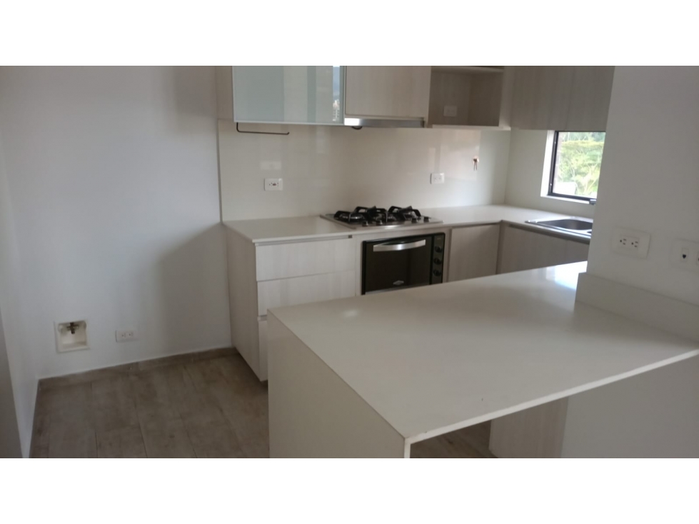 VENDO APARTAMENTO EN CASTROPOL EN PISO ALTO — foto 2