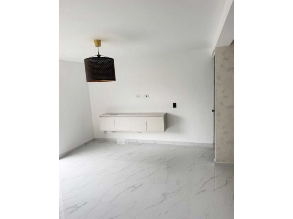 VENTA DE APARTAMENTO EN LA LOMA DE LOS BERNAL. — foto 3