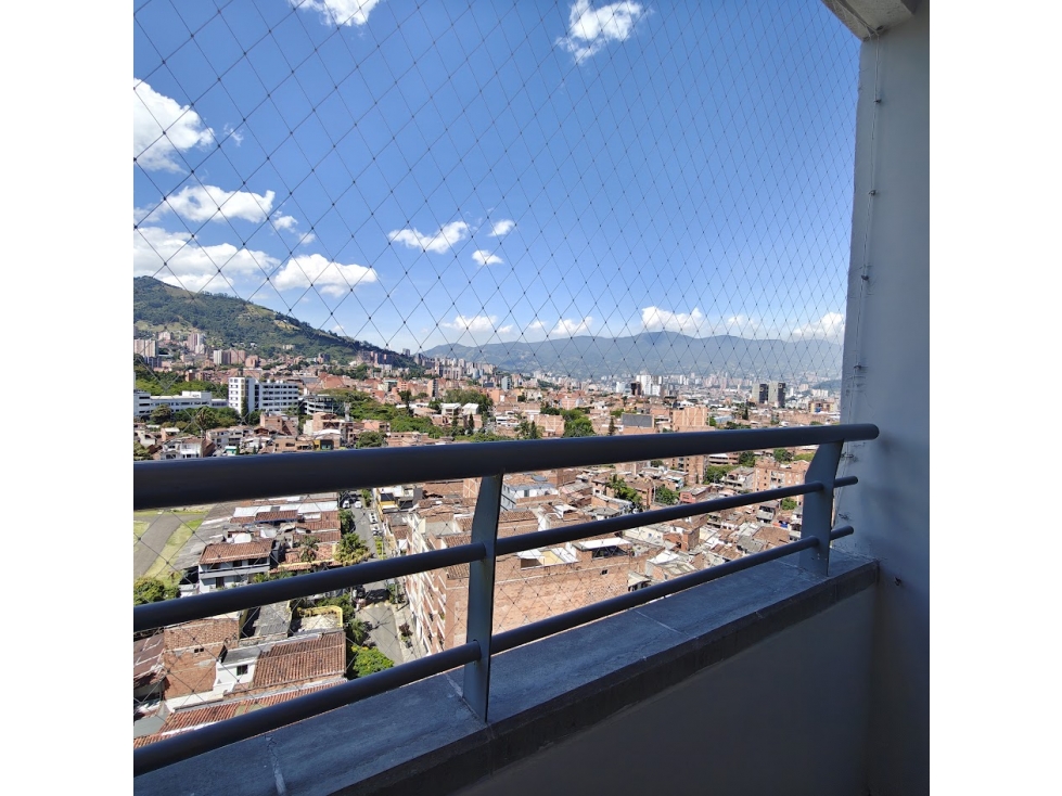 Apartamento en venta Envigado, sector la Sebastiana.