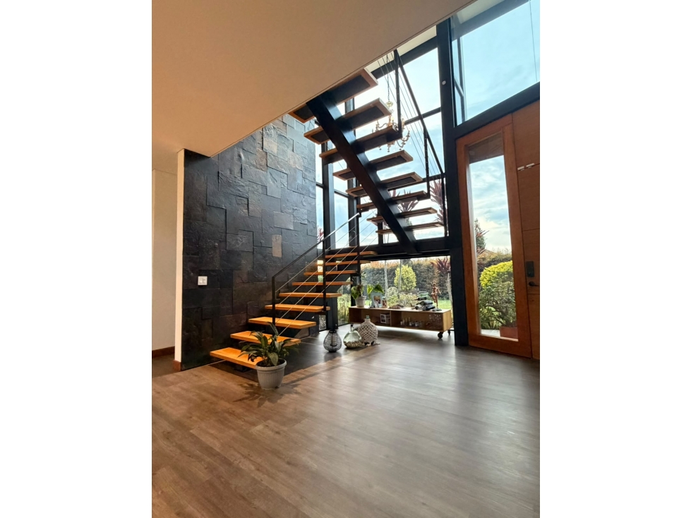 EXCLUSIVA CASA CAMPESTRE EN ALTO DE LAS PALMAS — foto 4