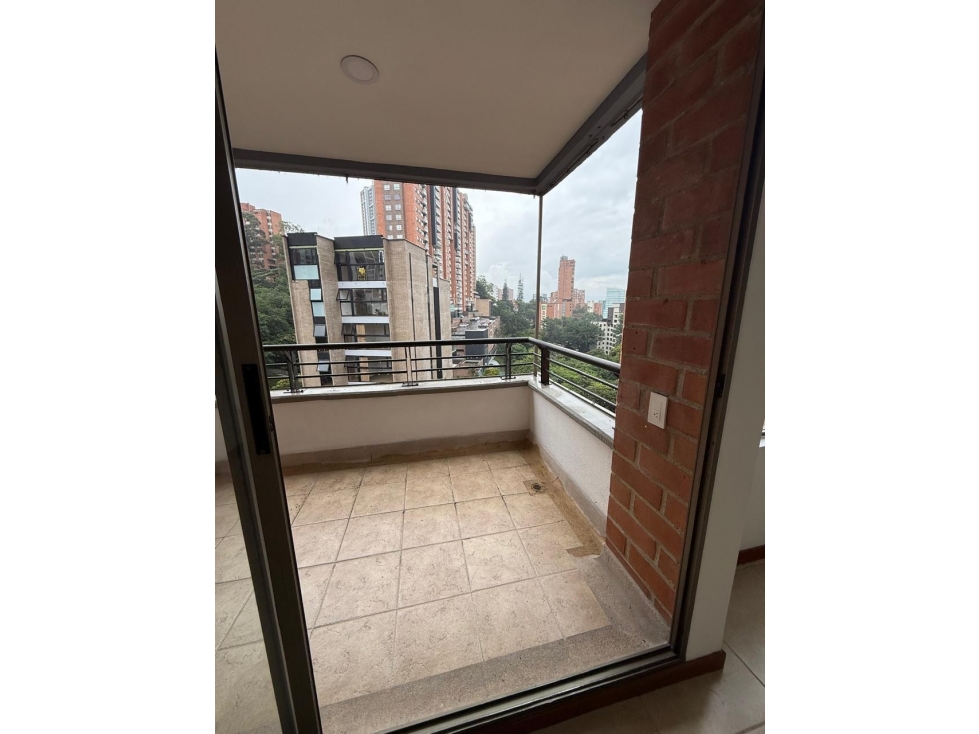 VENTA DE APARTAMENTO EL POBLADO SECTOR CASTROPOL — foto 3