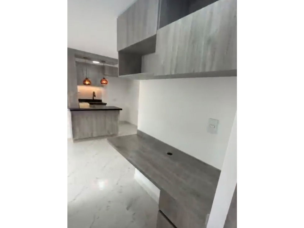 VENTA DE APARTAMENTO EN ENTREBOSQUES CON PARQUEADERO PRIVADO