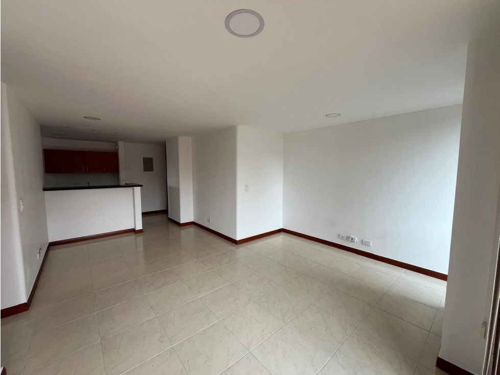 SE VENDE APARTAMENTO EN ENVIGADO CUMBRES (PP) — foto 3
