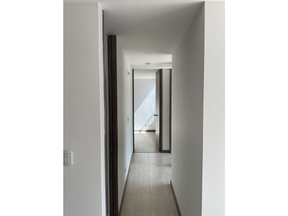 SE VENDE APARTAMENTO EN SABANETA - CALLE LARGA (PYJ) — foto 3