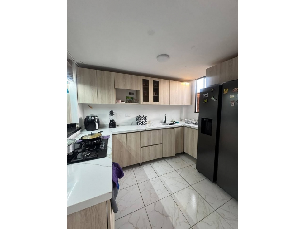 VENDO CASA EN ROBLEDO EL DIAMANTE PISO 3 — foto 5