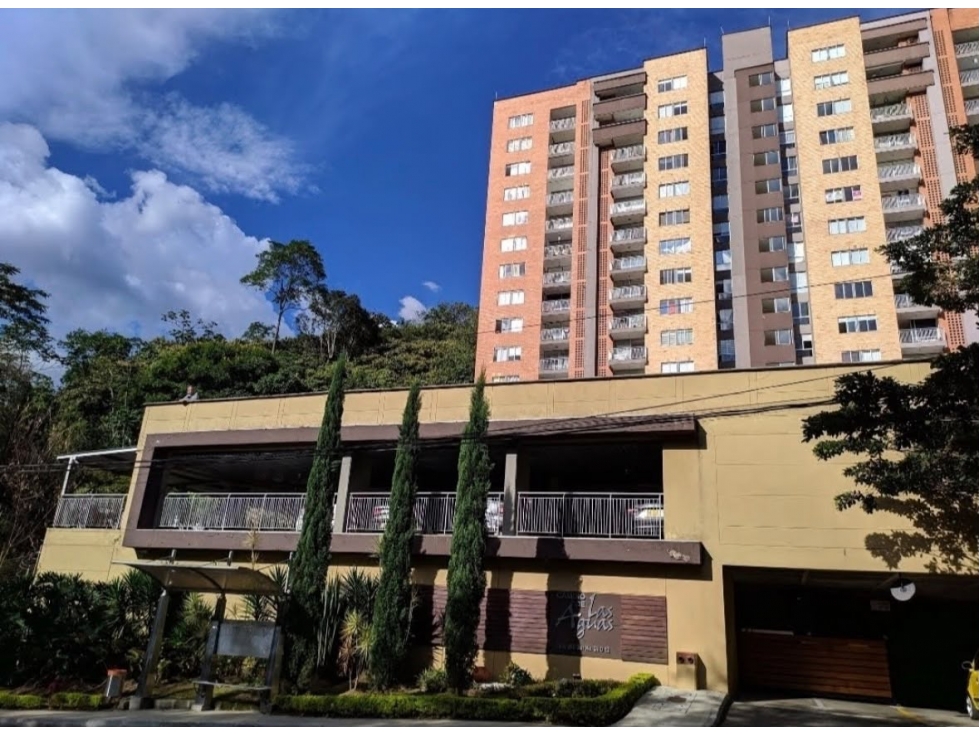 SE VENDE EXCELENTE APARTAMENTO EN CAMINO DE LAS AGUAS