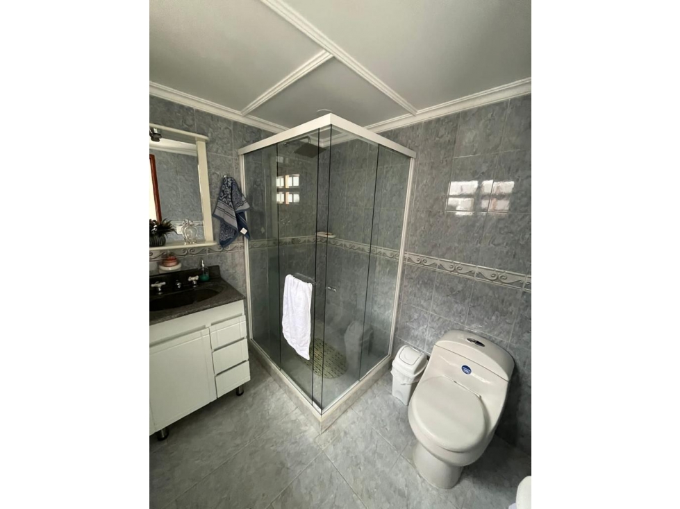SE VENDE CASA EN SIMÓN BOLIVAR - 3