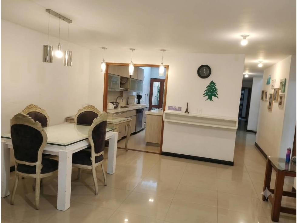 VENTA DE CASA, EN SANTA MÓNICA