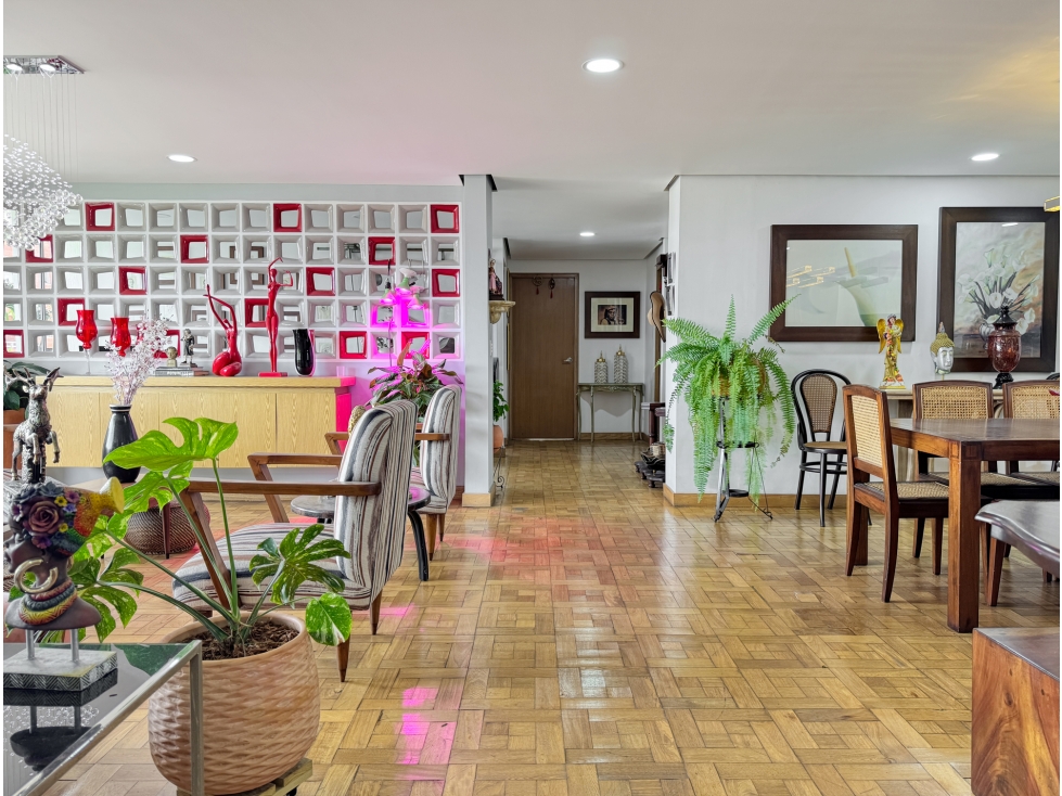 VENTA APARTAMENTO 205 m², Laureles P.8 — foto 3