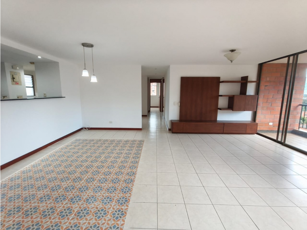 APARTAMENTO EN VENTA ENVIGADO SECTOR PONTEVEDRA UNIDAD CERRADA - 3