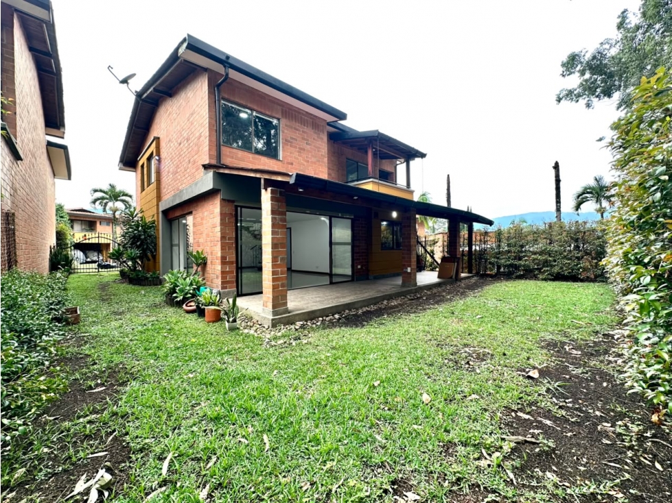 VENTA CASA EN SURAMERICA, LA ESTRELLA, — foto 2