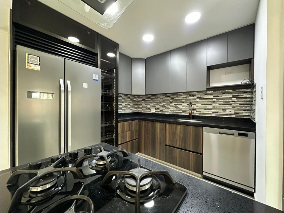 Venta apartamento en Laureles cerca al primer parque — foto 2
