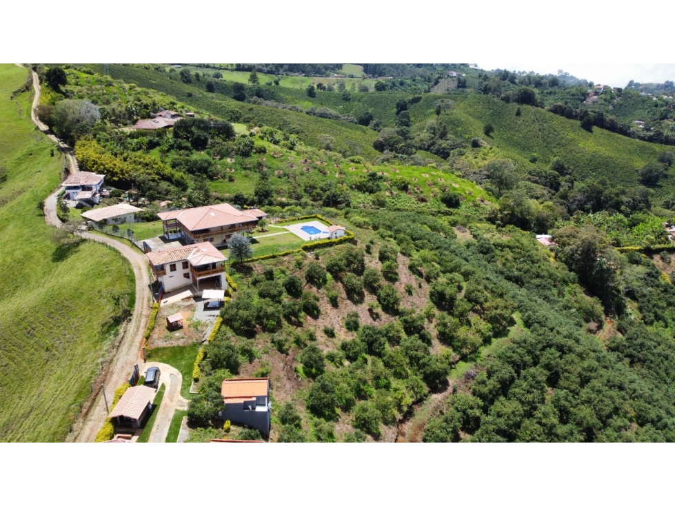 VENDO ENCANTADOR CENTRO TURISTICO Y AGRÍCOLA EN JERICÓ ANTIOQUIA - 2