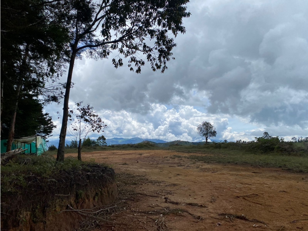 LOTE EN GIRARDOTA VDA EL YARUMO PARA AGRICULTURA O TURISMO - 3