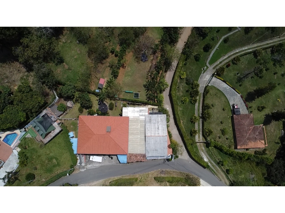 SE VENDE CASA CAMPESTRE EN GIRARDOTA - GRAN INVERSIÓN — foto 3