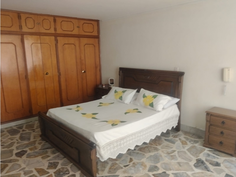 APARTAMENTO CON AMPLIOS ESPACIOS EN VENTA EN EL CORAZÓN DE LAURELES — foto 6