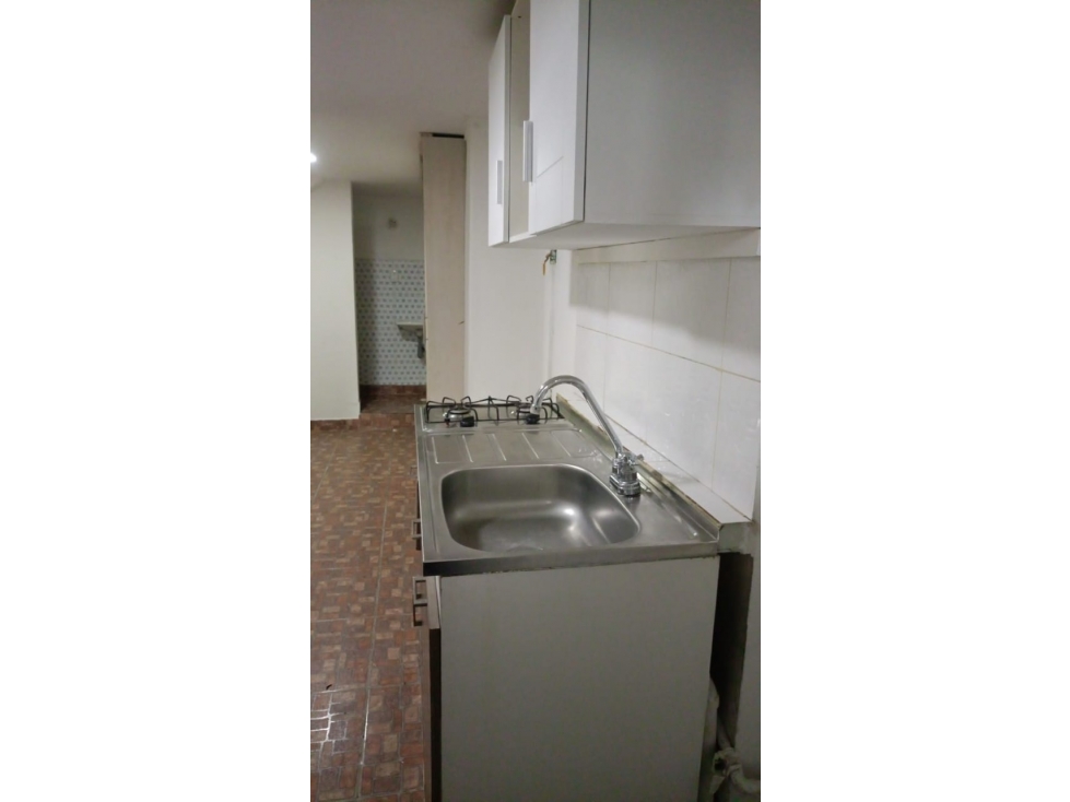 ARRIENDO APARTAESTUDIO DE UN SOLO AMBIENTE EN PRADO CENTRO — foto 3