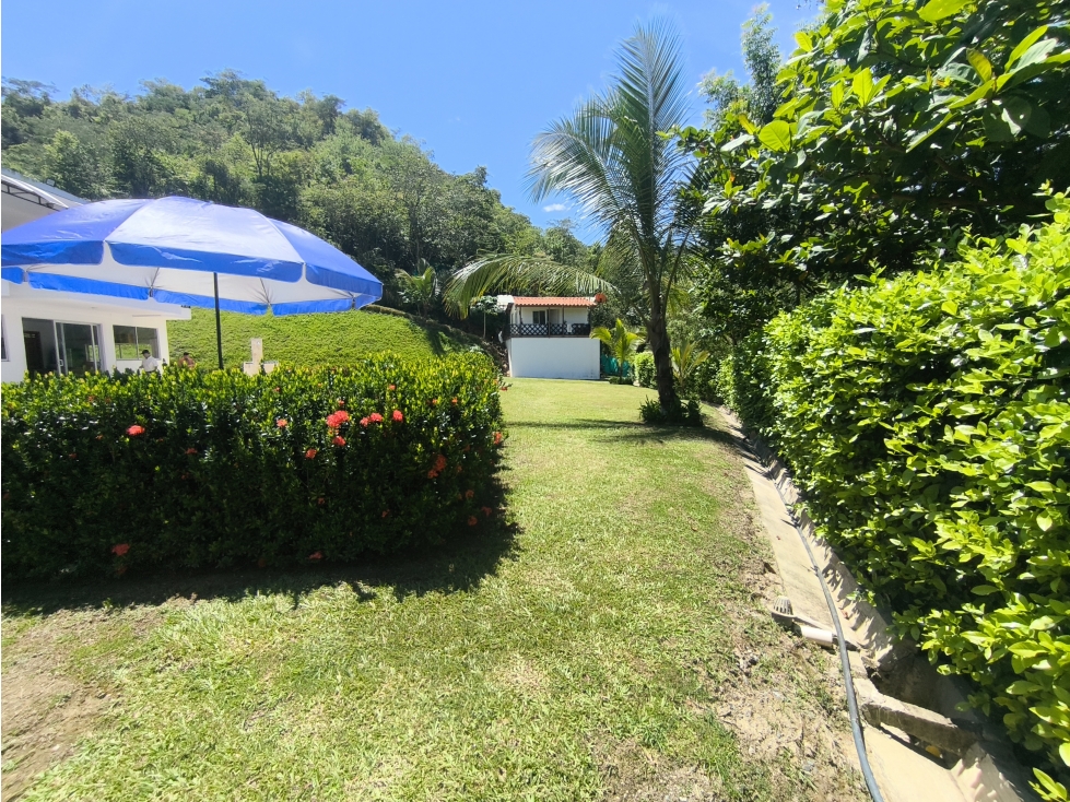 VENTA DE FINCA VACACIONAL EN EL GAITERO SOPETRÁN, ANTIOQUIA — foto 4