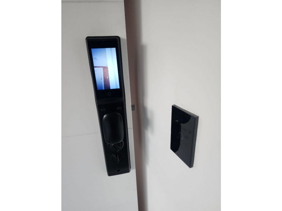 SE VENDE APARTAMENTO EN EL POBLADO VIA LAS PALMAS — foto 4