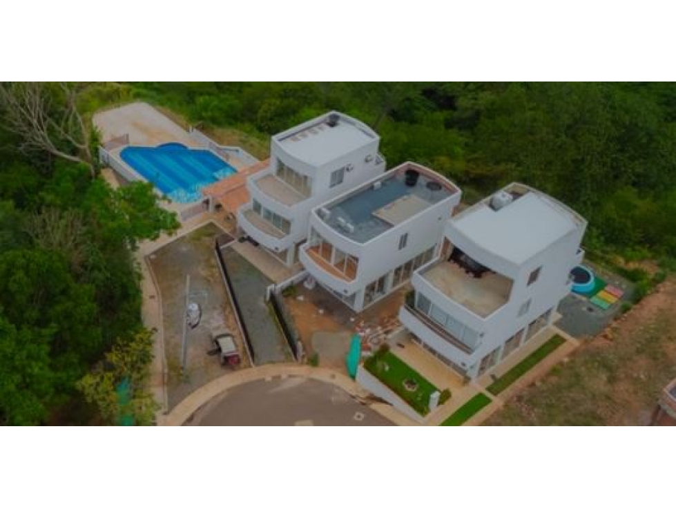 LOTE EN VENTA EN PARQUE ACUÁTICO EN SOPETRÁN