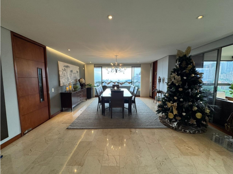 Apartamento en venta El Poblado, sector Las Santas. — foto 4